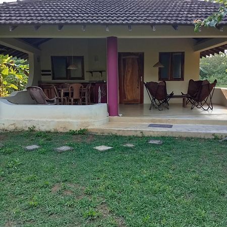 Sunshine Cafe Apartman Tangalle Kültér fotó