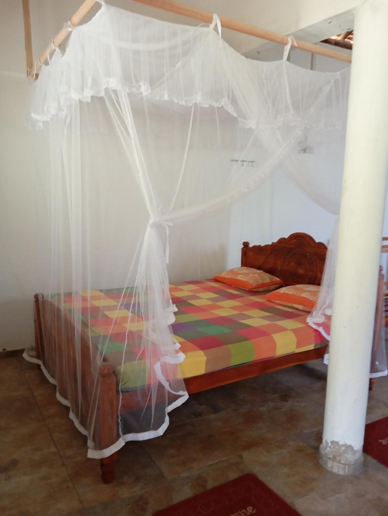Sunshine Cafe Apartman Tangalle Kültér fotó